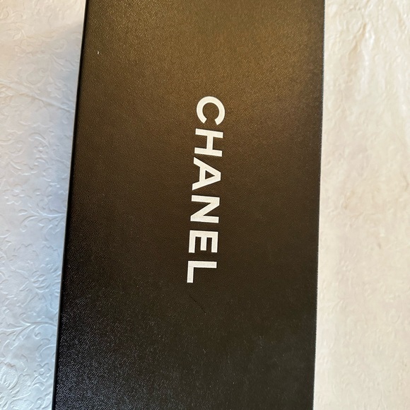 Chanel ballerina flat two tone tan/black - Picture 2 of 10